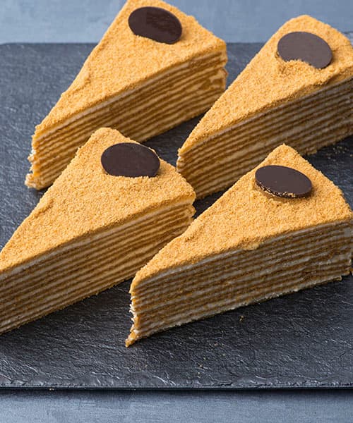 Image 4 Slices of Cheesecake